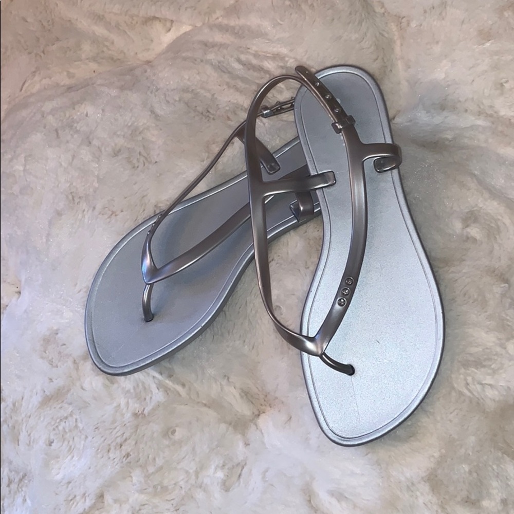 Old Navy flip flops